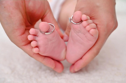 汉中孕妇两个月肚子疼